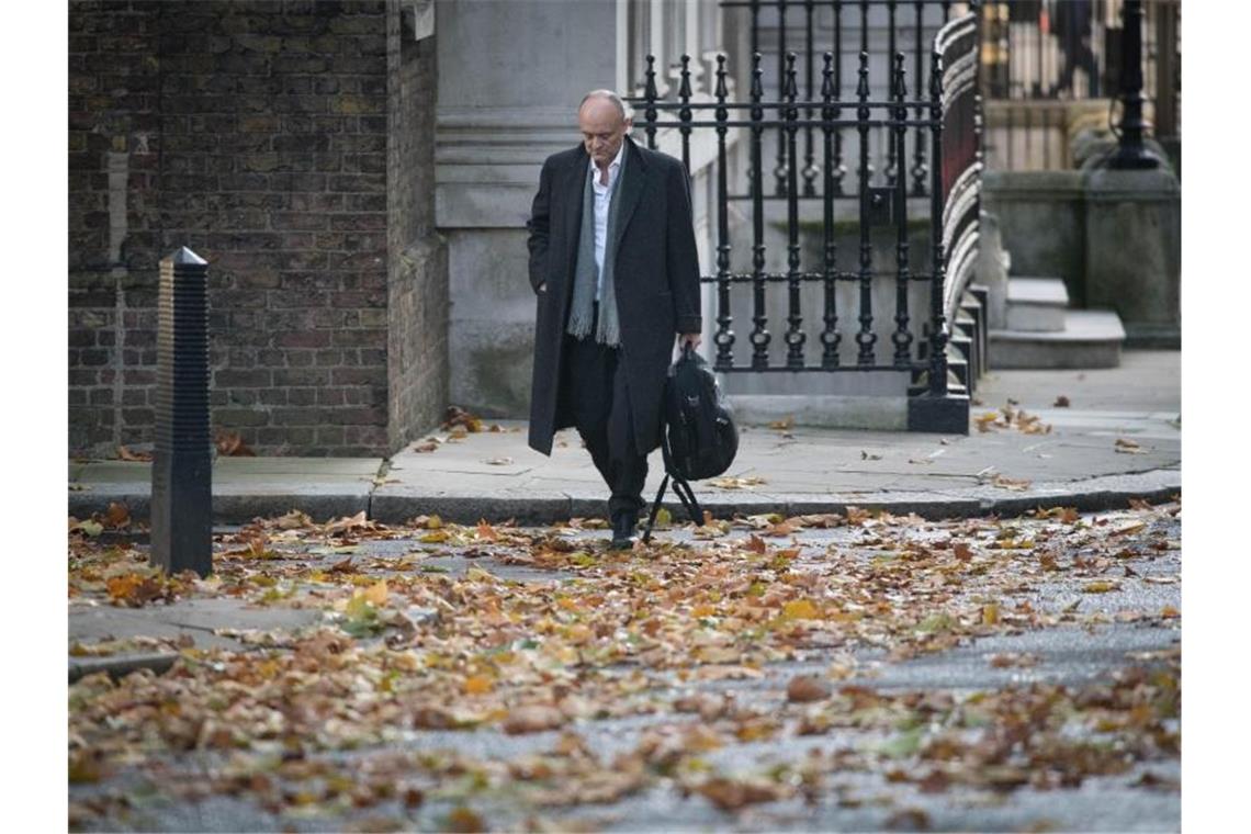 Johnson-Berater Cummings verlässt die Downing Street Dominic Cummings, Berater des britischen Premierministers Johnson, trifft in Downing Street ein. Foto: Stefan Rousseau/PA Wire/dpa