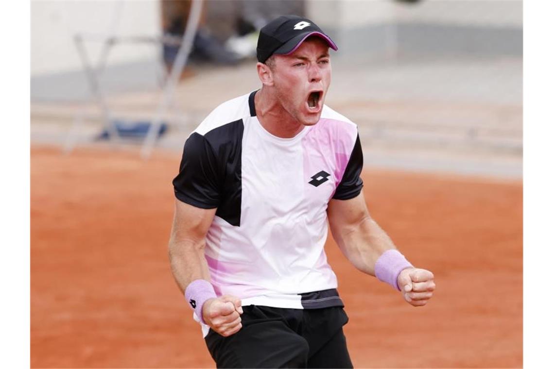 Deutsche Herren stark: Mit einem Quartett in Runde drei Dominik Koepfer jubelt nach dem Sieg über Taylor Fritz aus den USA. Foto: Frank Molter/dpa
