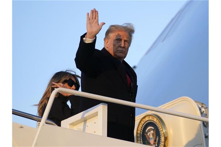 Donald Trump hatte in seiner knapp vierjährigen Amtszeit bislang acht Mal ein Veto eingelegt, wurde dabei aber nie vom Kongress überstimmt. Foto: Patrick Semansky/AP/dpa