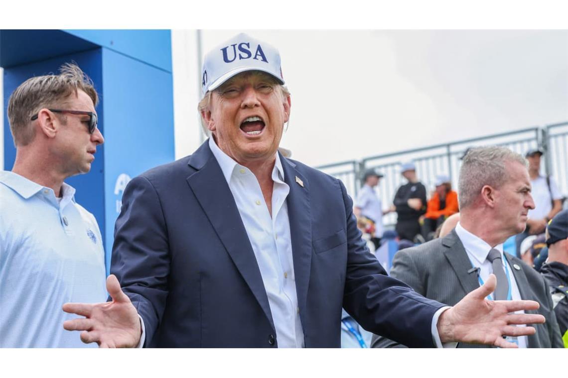 Donald Trump ist derzeit bei einem Golfturnier in Irland.