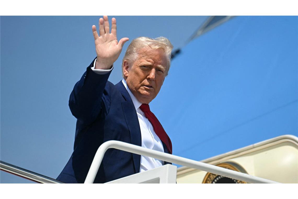 Trump unterzeichnet Dekret zur Abmilderung von Zöllen für Autobauer