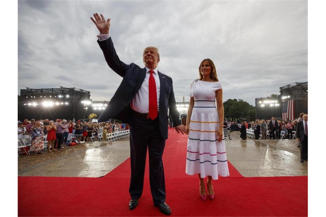 Donald Trump und die First Lady Melania Trump während der Feierlichkeiten. Foto: Carolyn Kaster/AP