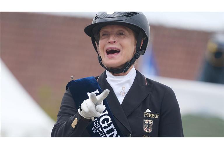Doppelte Freude für die große Dame des Reitsports: Isabell Werth gewinnt zwei Titel.