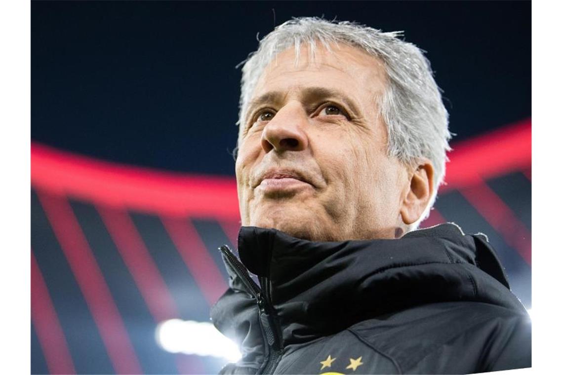 Dortmunds Trainer Lucien Favre fordert vor dem Freitagsspiel gegen Paderborn eine Leistungssteigerung. Foto: Matthias Balk/dpa