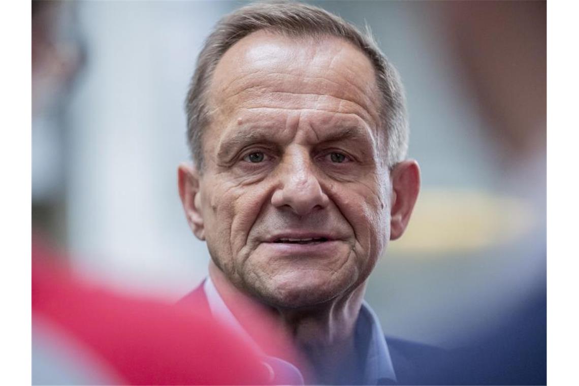 DOSB-Präsident Alfons Hörmann: Vereine brauchen Unterstützung. Foto: Christoph Soeder/dpa