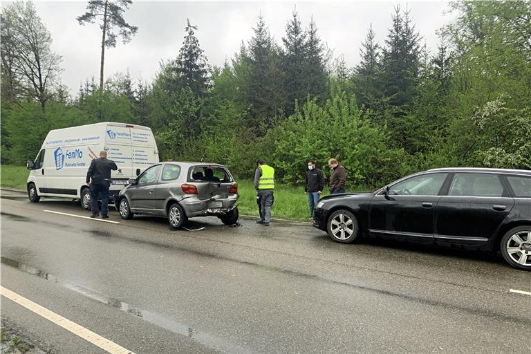 Drei Fahrzeuge waren an dem Unfall am Mittwochmorgen beteiligt.Foto: SDMG/Hemmann