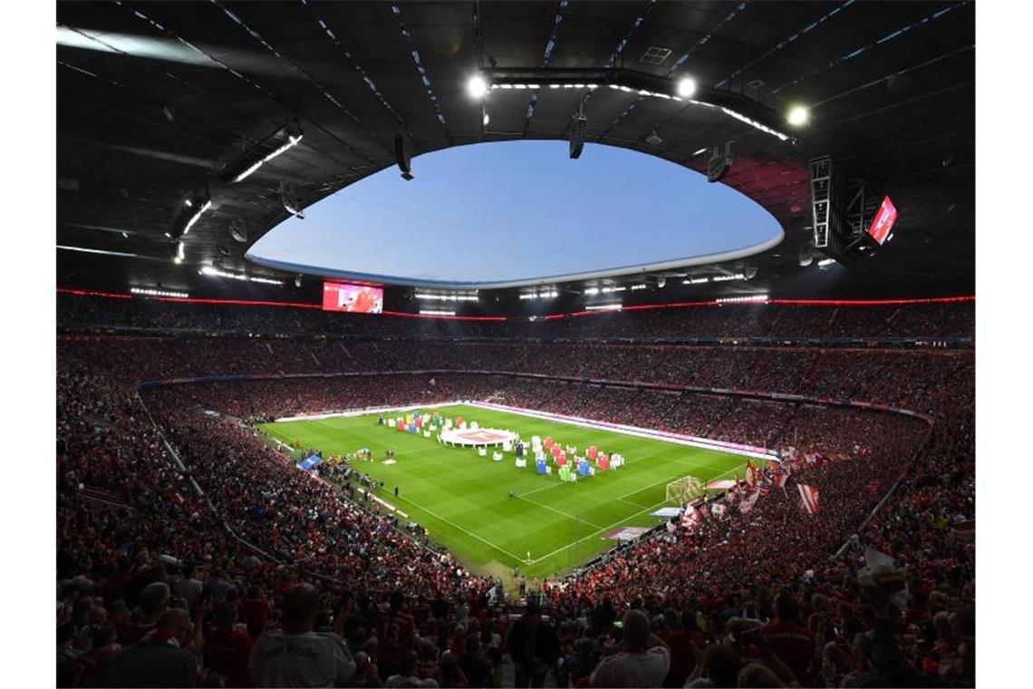 Die Sportwelt zu Gast in Deutschland Drei Gruppenspiele der Fußball-EM werden in diesem Sonner in der Allianz Arena in München stattfinden. Foto: Sven Hoppe/dpa