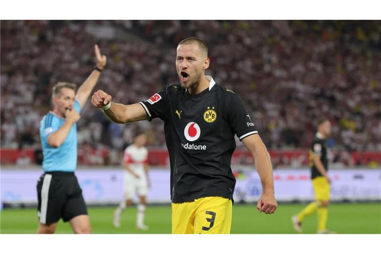 Drei Punkte an alter Wirkungsstätte: BVB-Verteidiger Waldemar Anton