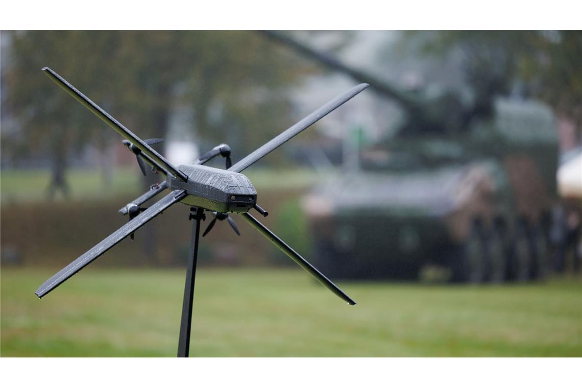 Drohnenwaffe HX-2 von Helsing