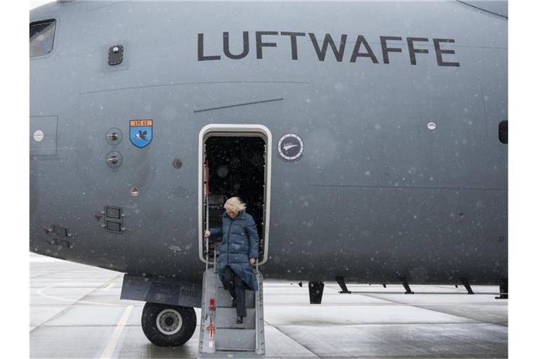 „Dürfen unsere Bundeswehr dabei nicht schwächen“: Christine Lambrecht. Foto: Christophe Gateau/dpa