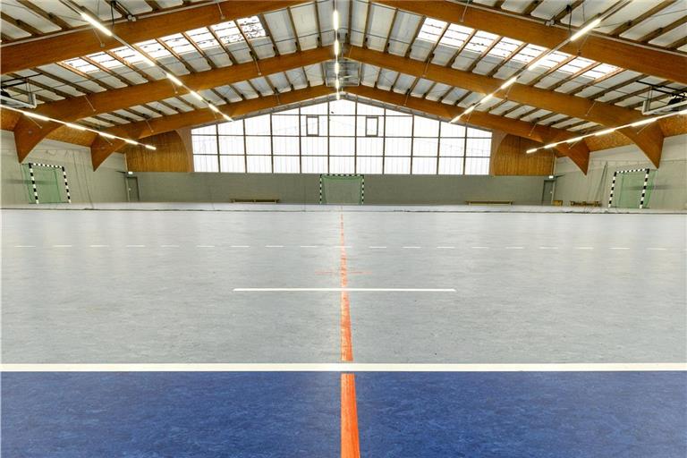 Durch das Trainingszentrum in der ehemaligen Tennishalle sind Kapazitäten in der Gemeindehalle freigeworden. Archivfoto: Alexander Becher