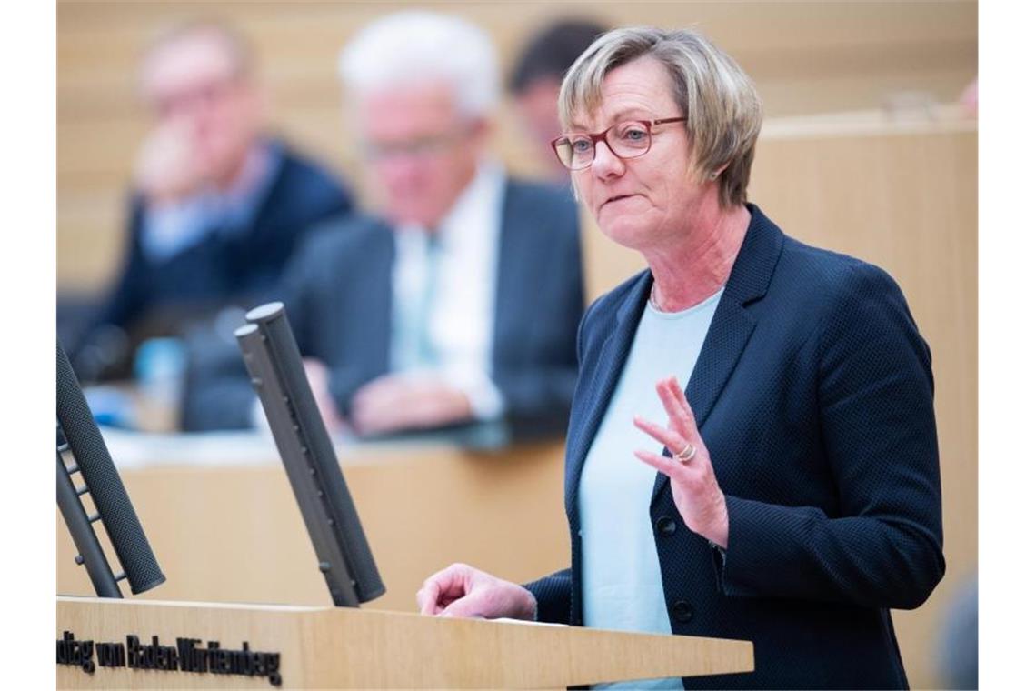 Edith Sitzmann (Bündnis 90/Die Grünen), Finanzministerin von Baden-Württemberg. Foto: Tom Weller/dpa/Archivbild