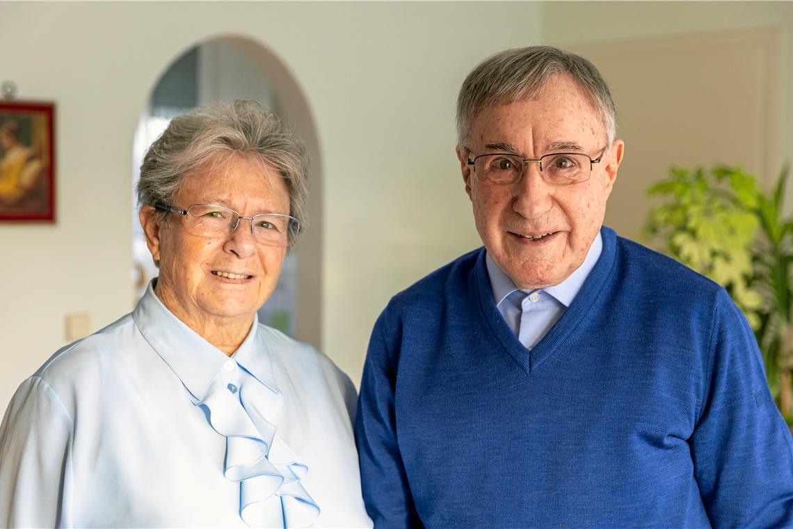 Edith und Egon Wächter sind seit 65 Jahren verheiratet.  Foto: A. Becher/Repro: privat