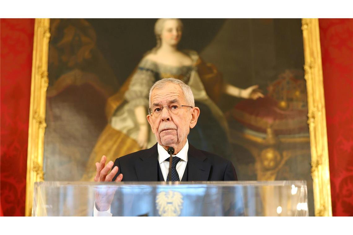 Rechte FPÖ in Österreich kurz vor dem Kanzleramt Eigentlich wollte Bundespräsident Alexander Van der Bellen Kickl als Kanzler verhindern. Jetzt gibt er ihm doch den Regierungsbildungsauftrag.