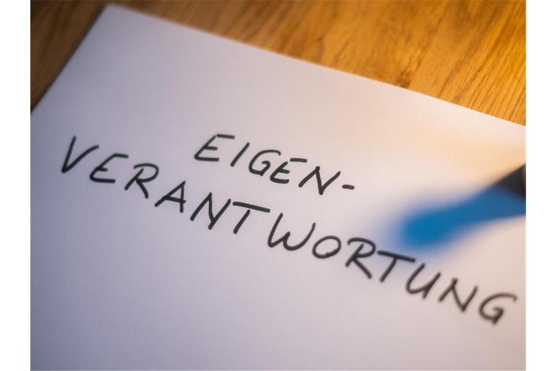 „Eigenverantwortung“ ist „Floskel des Jahres“ „Eigenverantwortung“ erhält den Negativpreis „Floskel des Jahres“. Foto: Julian Stratenschulte/dpa