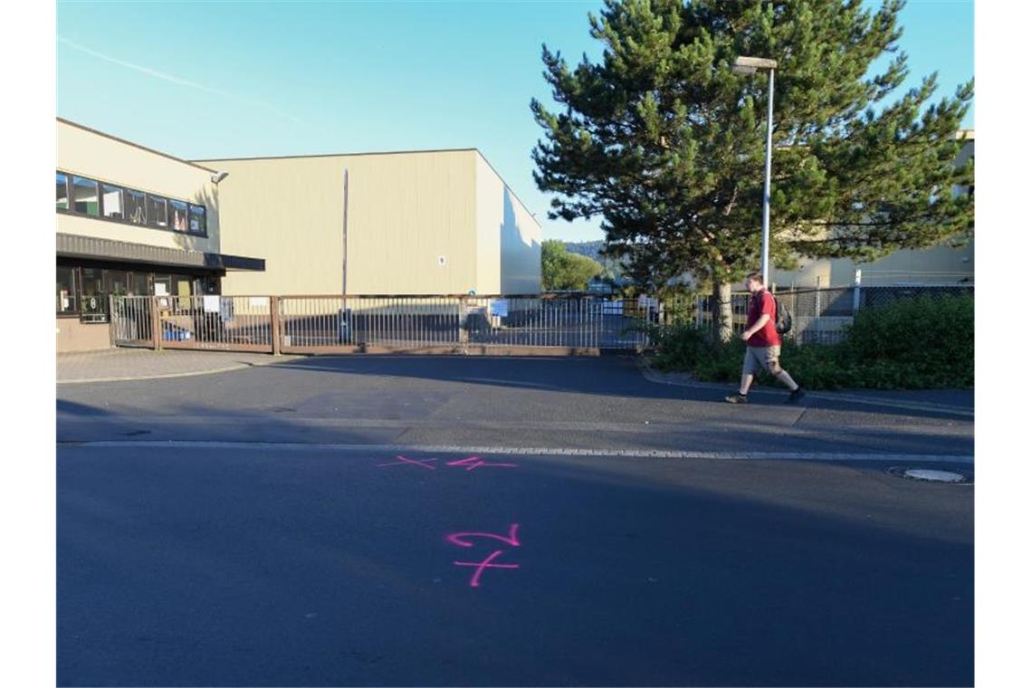 Hinter Schuss auf Eritreer steckt wohl rassistisches Motiv Ein 26-Jähriger aus Eritrea wurde in der Industriestraße in Wächtersbach angeschossen. Foto: Arne Dedert