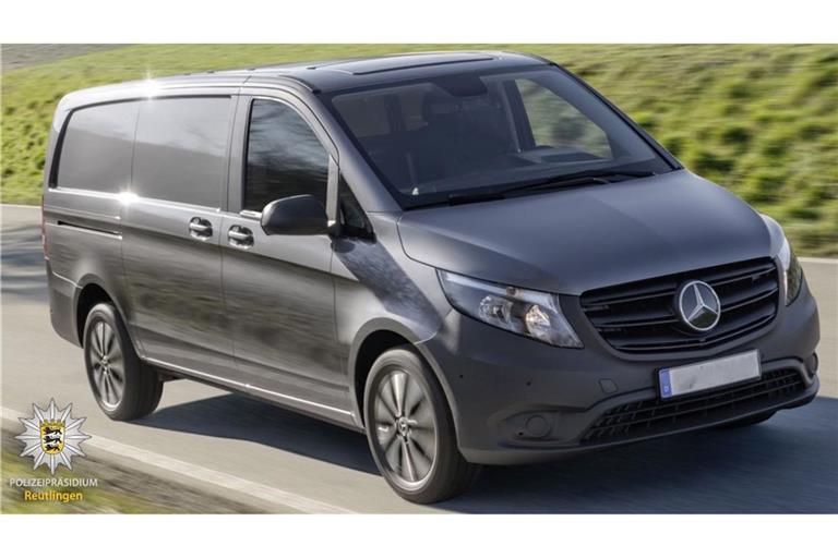Ein 54-Jähriger aus Lichtenstein-Unterhausen wird vermisst. Was hat ein dunkelgrauer Mercedes-Benz Vito mit seinem Verschwinden zu tun?