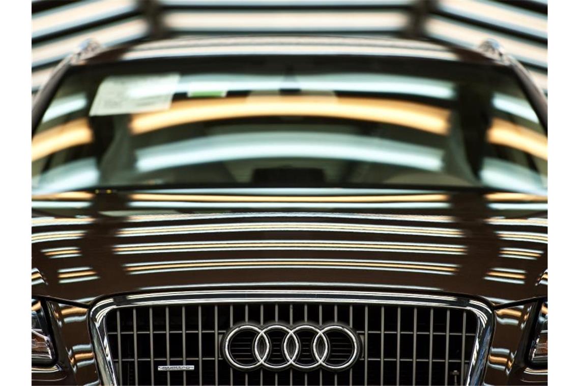 Audi unterstützt Kliniken und Heime Ein Audi Q5 steht in der Produktion. Foto: picture alliance / dpa/Symbolbild