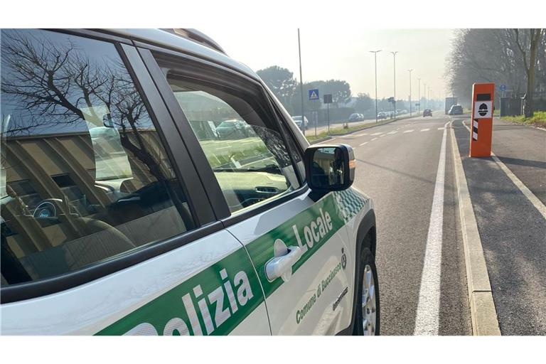 Ein Autofahrer in Italien wurde immer wieder von ein und derselben Radarfalle geblitzt. (Symbolbild)