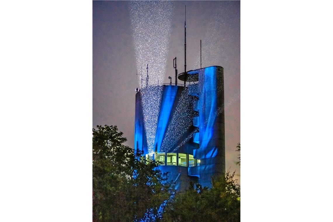 Ein bekannter Anblick in Backnang: Mit dem Foto "Wasserturm im Regen" hat der Ba...