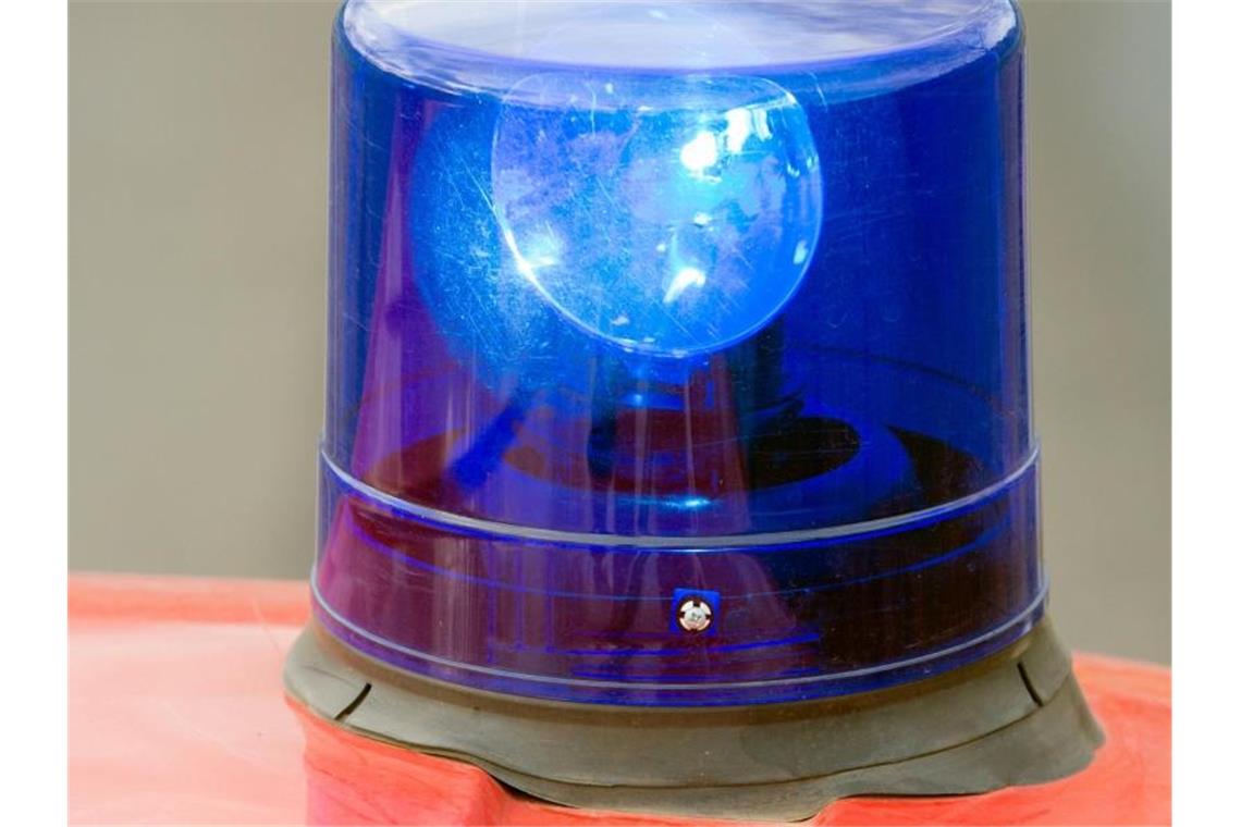 Feuer in Holzschuppen: Polizei ermittelt wegen Brandstiftung