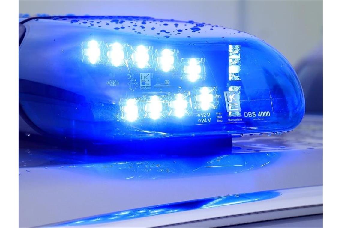 Mann nach Angriff verletzt: Mutmaßliche Täter gefasst