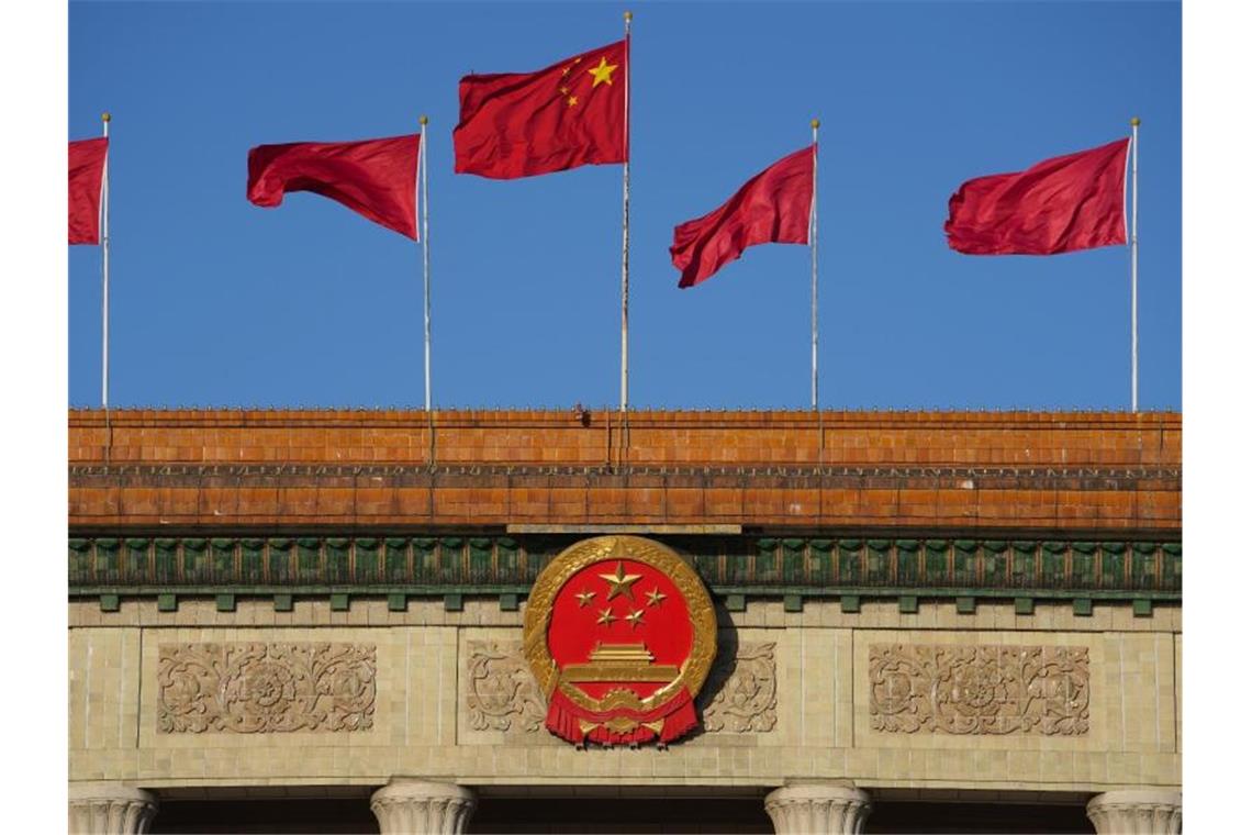 Ein Blick auf die Große Halle des Volkes in Peking. Foto: Xing Guangli/XinHua/dpa