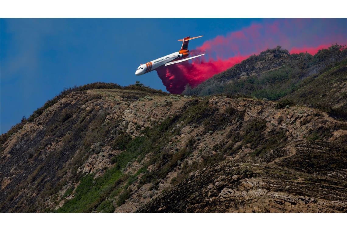 Ein Brand in den Hügeln um Salt Lake City ist ausgebrochen.