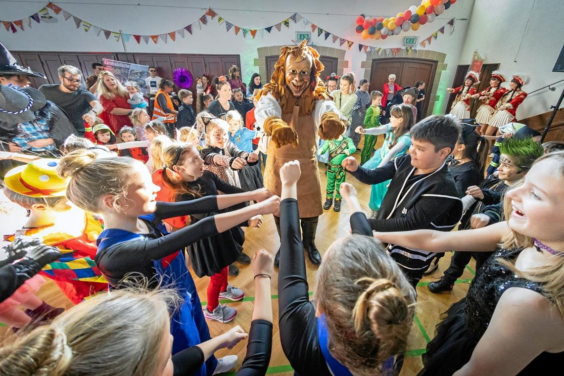 Ein buntes Programm mit unterhaltsamen Spielen sorgte für Spaß. Foto: Alexander Becher