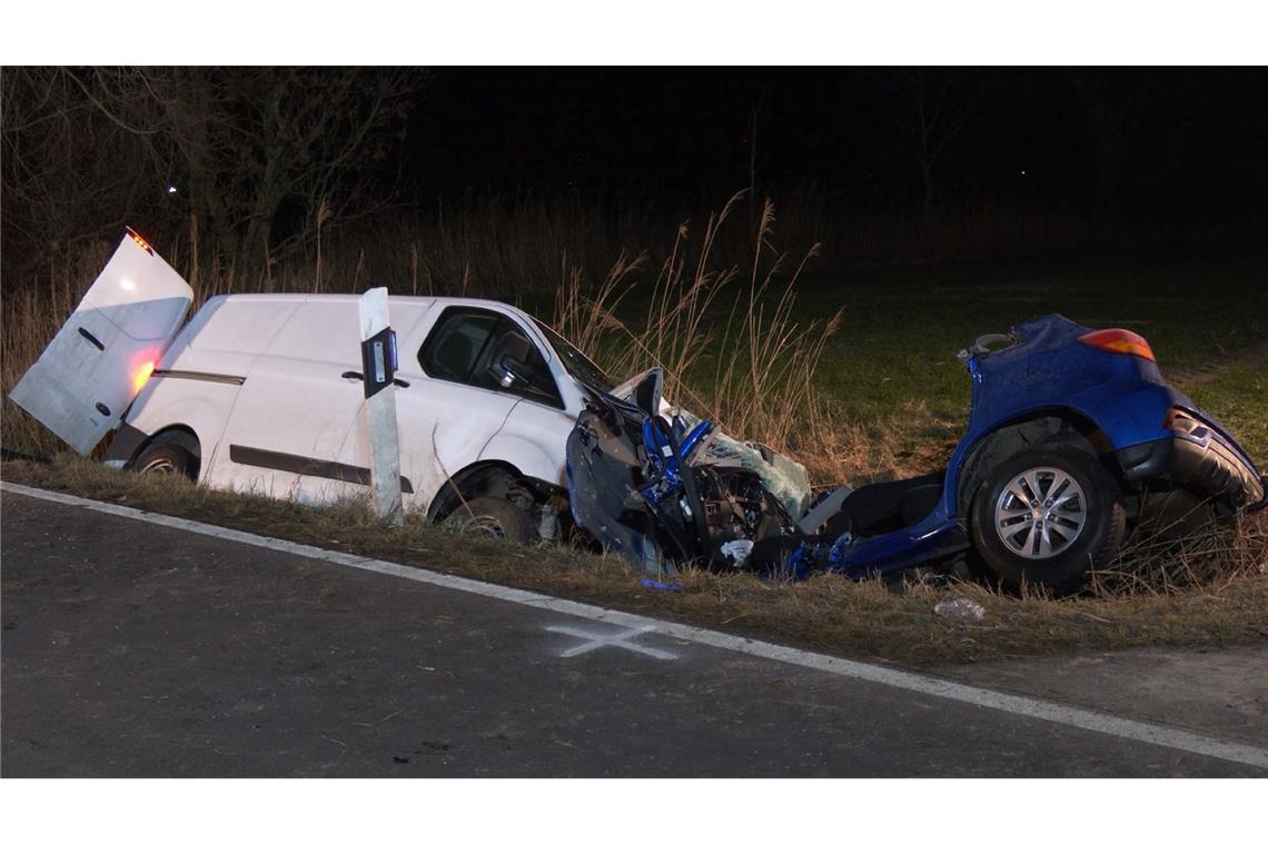 Eltern sterben bei Unfall – Kind überlebt schwer verletzt
