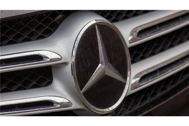 Ein Engpass würde auch Mercedes betreffen (Symbolbild).