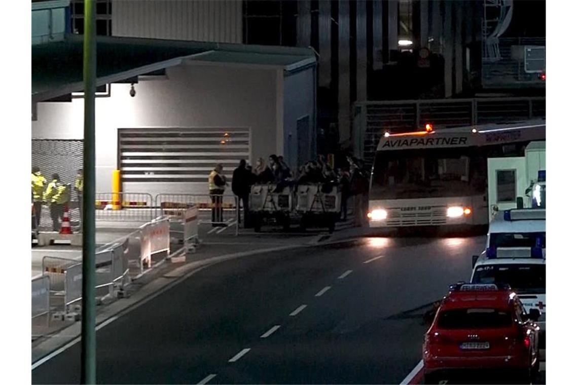 Ein Flug aus Heathrow ist am Sonntagabend noch auf dem Flughafen Hannover gelandet. Foto: Fernando Martinez/TNN/dpa