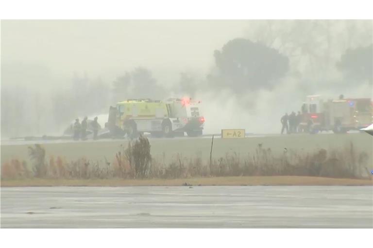 Ein Flugzeug ist an einem Regionalflughafen in North Carolina abgestürzt.