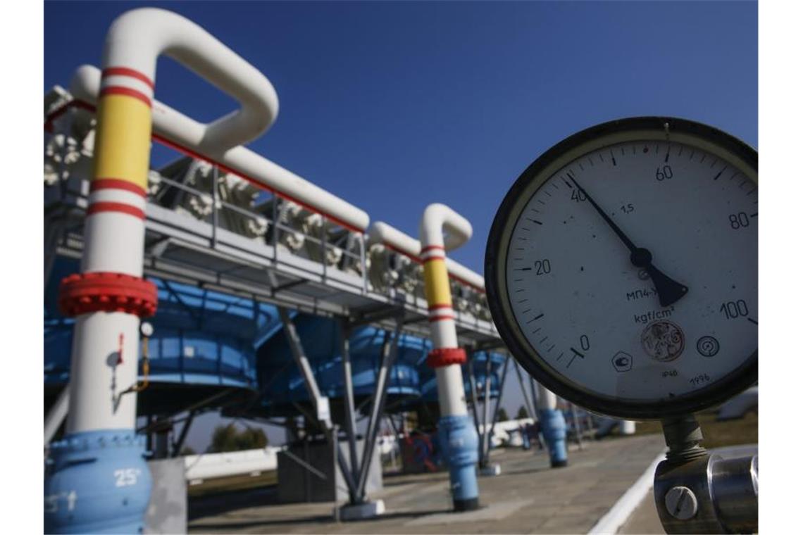 Ein Gasdruckmessgerät der Gasverdichterstation im Dorf Mryn, etwa 130 km von Kiew, Ukraine. Die EU vermittelt bei Gasgesprächen zwischen Russland und Ukraine. Foto: Roman Pilipey