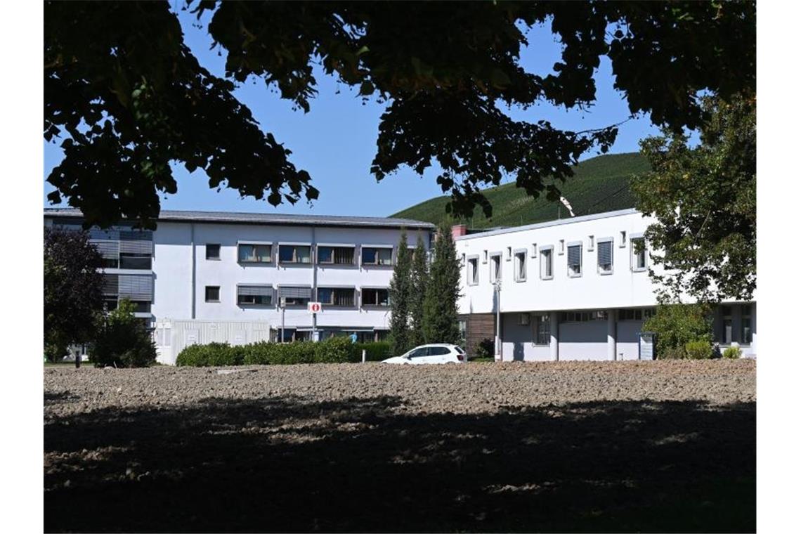Ein Gebäude der Klinik am Weissenhof in Weinsberg. Foto: Bernd Weißbrod/dpa/archivbild