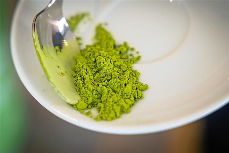 Ein gefragtes Pulver: Matcha ist derzeit im Getränk, aber auch in anderen Lebensmitteln gefragt. Fotos: Alexander Becher