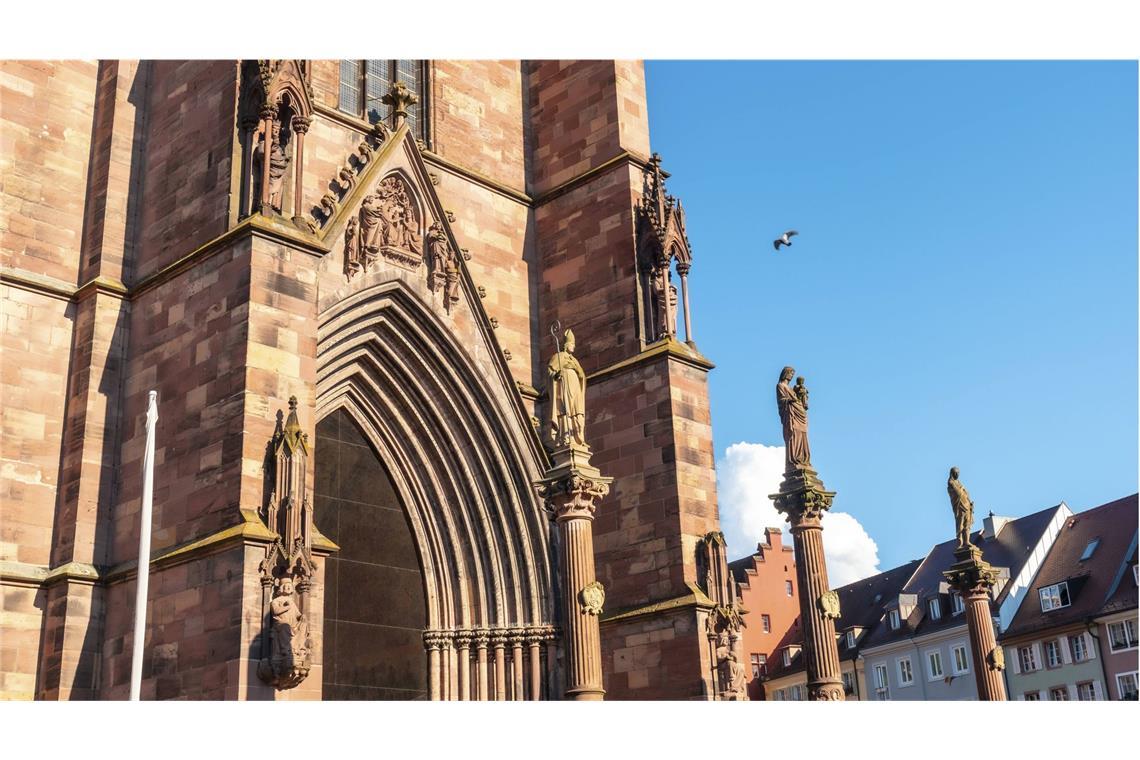 Südbadischer Pfarrer von Kirchengericht bestraft Ein Geistlicher wird nun vom Gottesdienst ausgeschlossen. (Symbolbild)