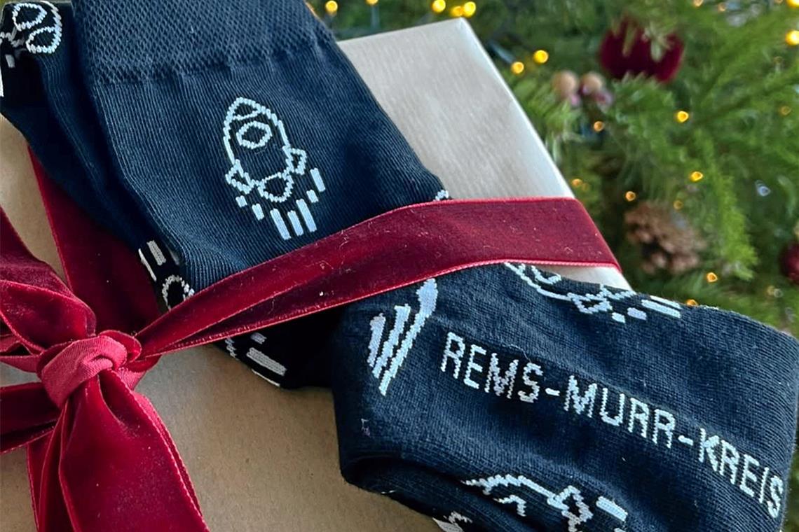 Sparstr-mpfe-als-Weihnachtsgeschenk