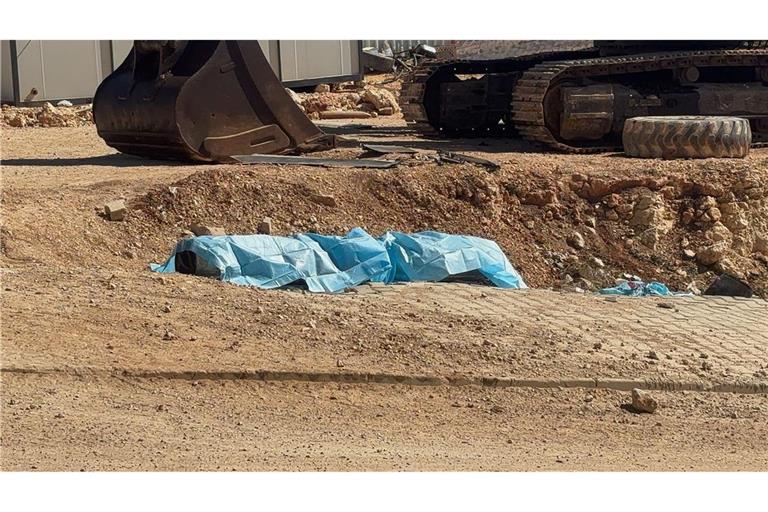 Ein Geschoss sei aus dem Iran in Richtung der Türkei abgefeuert worden, heißt es vom türkischen Verteidigungsministerium.