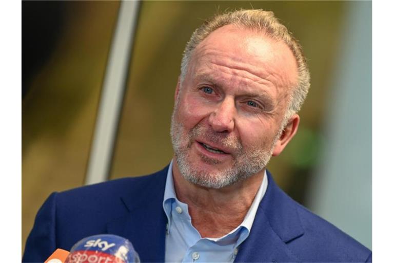 Ein Gewinner des Desasters um die gescheiterte Super League: Bayern-Boss Karl-Heinz Rummenigge. Foto: Arne Dedert/dpa