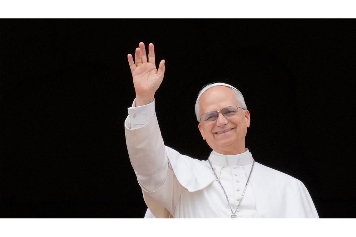 Neuer Papst Leo XIV. mahnt: "Nie wieder Krieg!" Ein Gruß auch an alle Mütter.