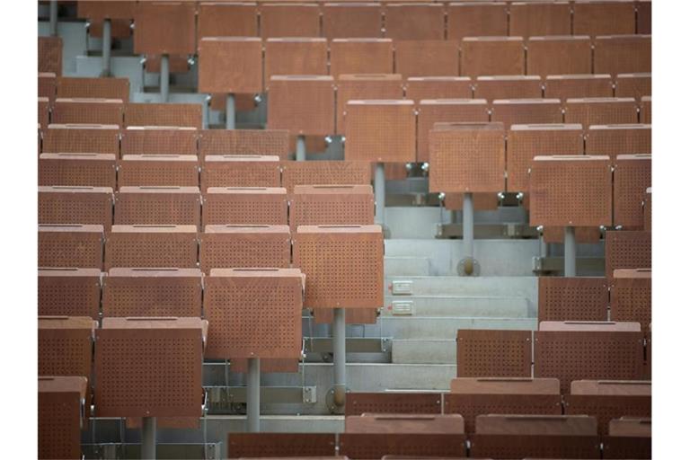 Ein Hörsaal der Universität Stuttgart. Foto: Sebastian Gollnow/dpa/Archiv