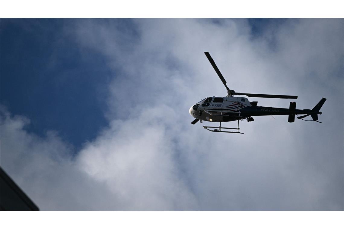 Ein Hubschrauber im Einsatz.