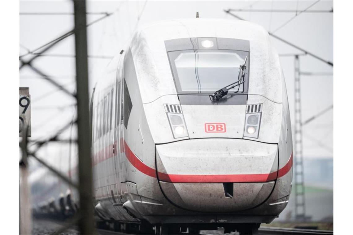 Ein ICE-Zug der Deutschen Bahn. Foto: Fabian Strauch/dpa