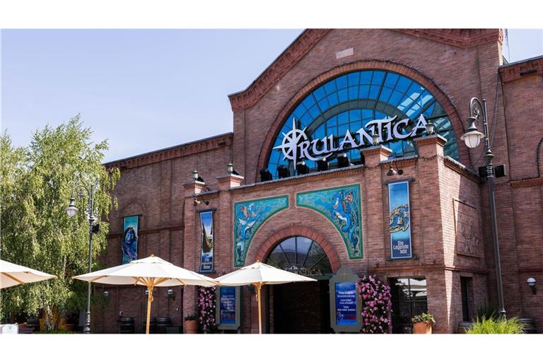 Ein junges Mädchen wurde im Sommer 2025 aus dem Erlebnisbad mitgenommen.