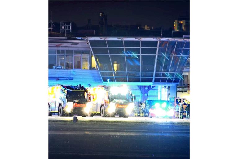 Ein Kabelbrand hatte den Einsatz am Flughafen Stuttgart aus