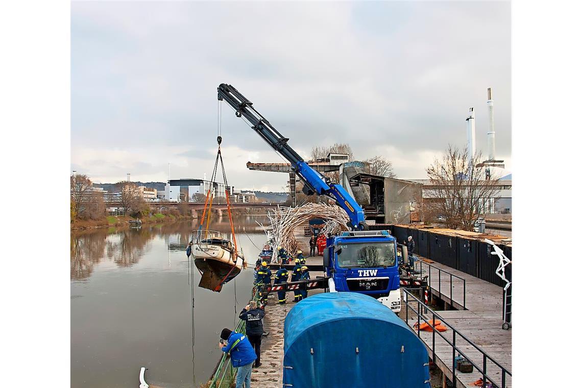 Ein kaputtes Boot am Haken: Wer kommt für die teure Bergung auf?
