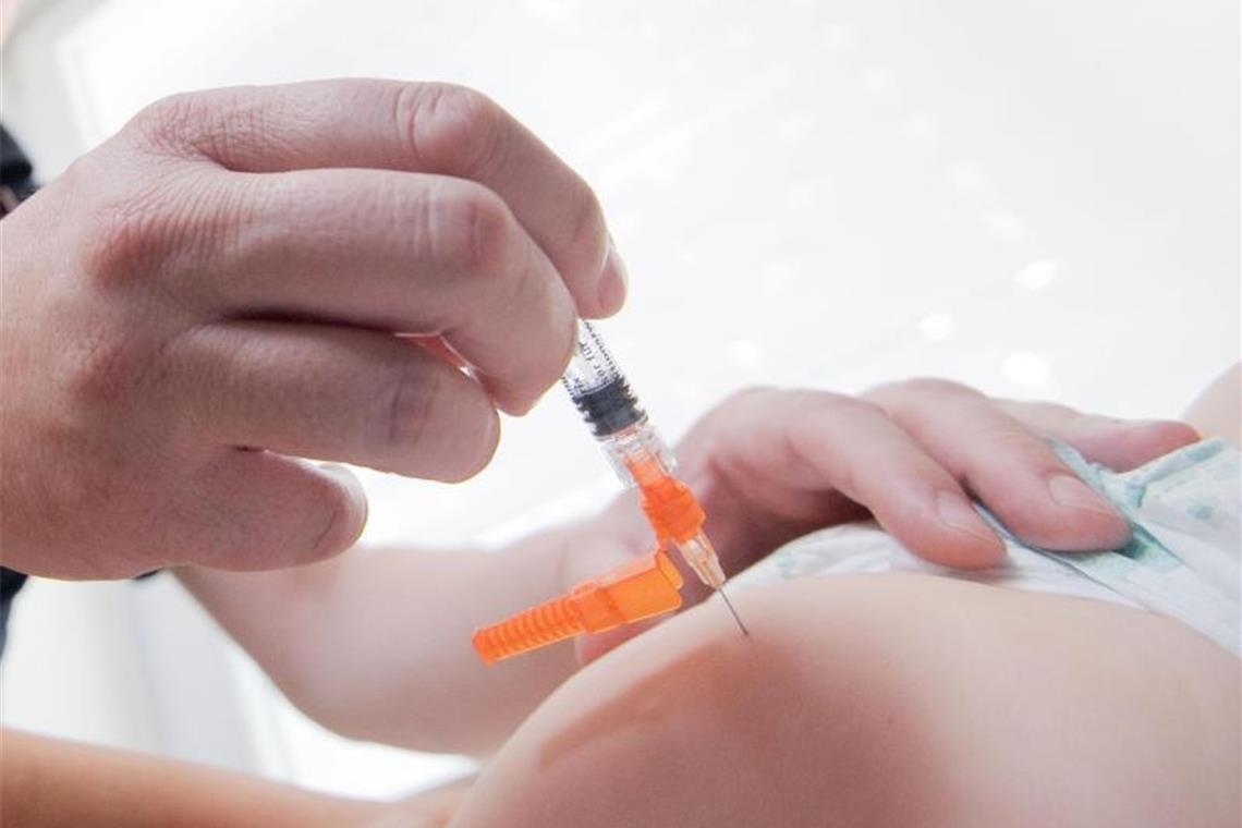 Masernfälle leicht zurückgegangen: Impfpflicht beschlossen