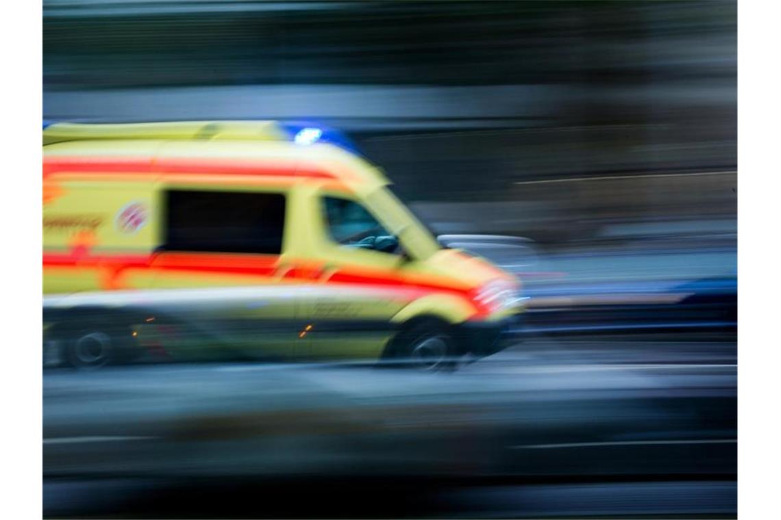 Zwölfjährige von Auto angefahren und schwer verletzt