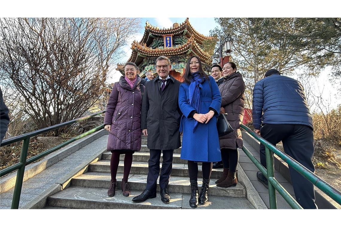 Ein Kurztrip auf den bei Touristen beliebten Kohlehügel bot Wadephul einen Blick über die berühmte Verbotene Stadt.